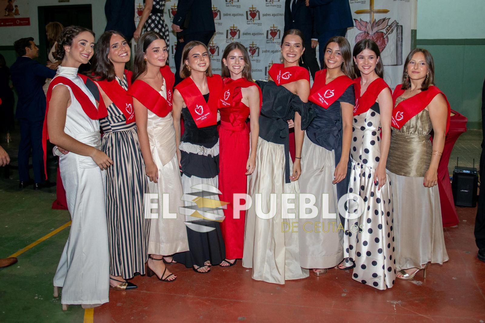 El curso de Segundo de Bachillerato de los Agustinos se gradúa