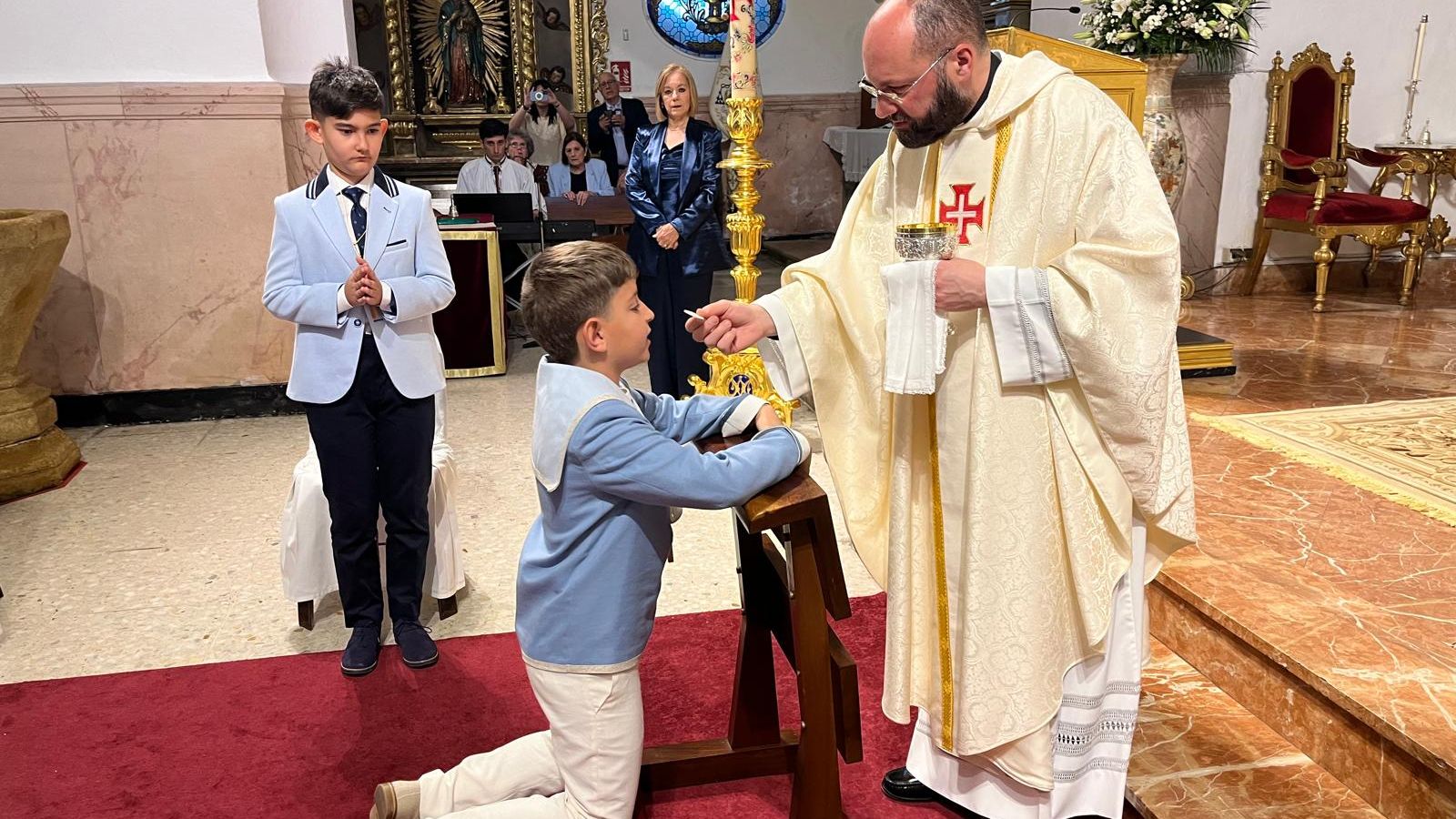 Primer turno de comuniones este sábado en el Santuario de África