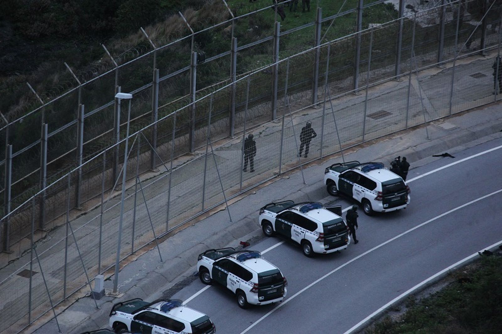 1469_guardia-civil-frontera-2