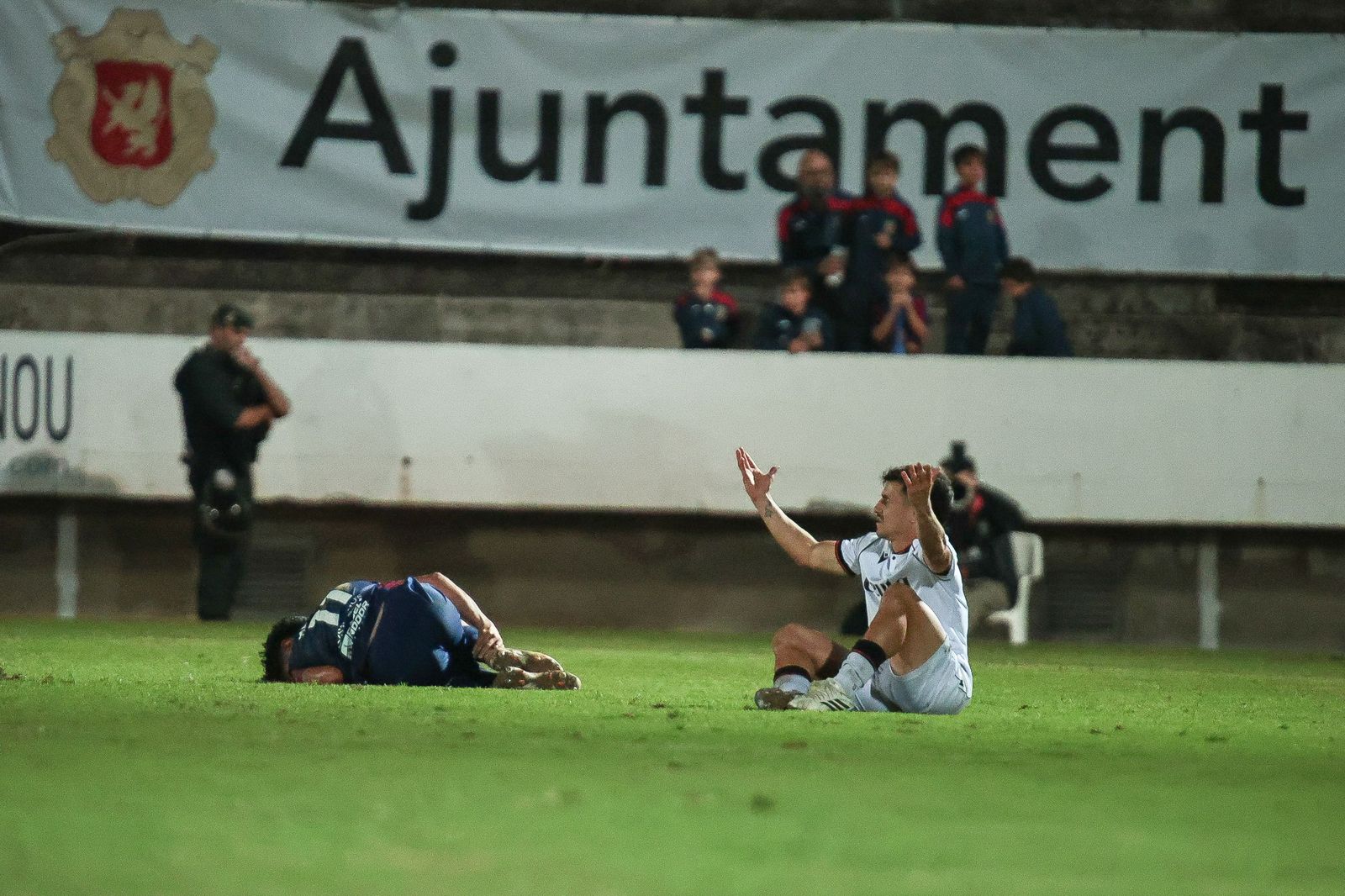 Victoria poco convicente del Ceuta ante el Poblense (1-2) para avanzar en Copa