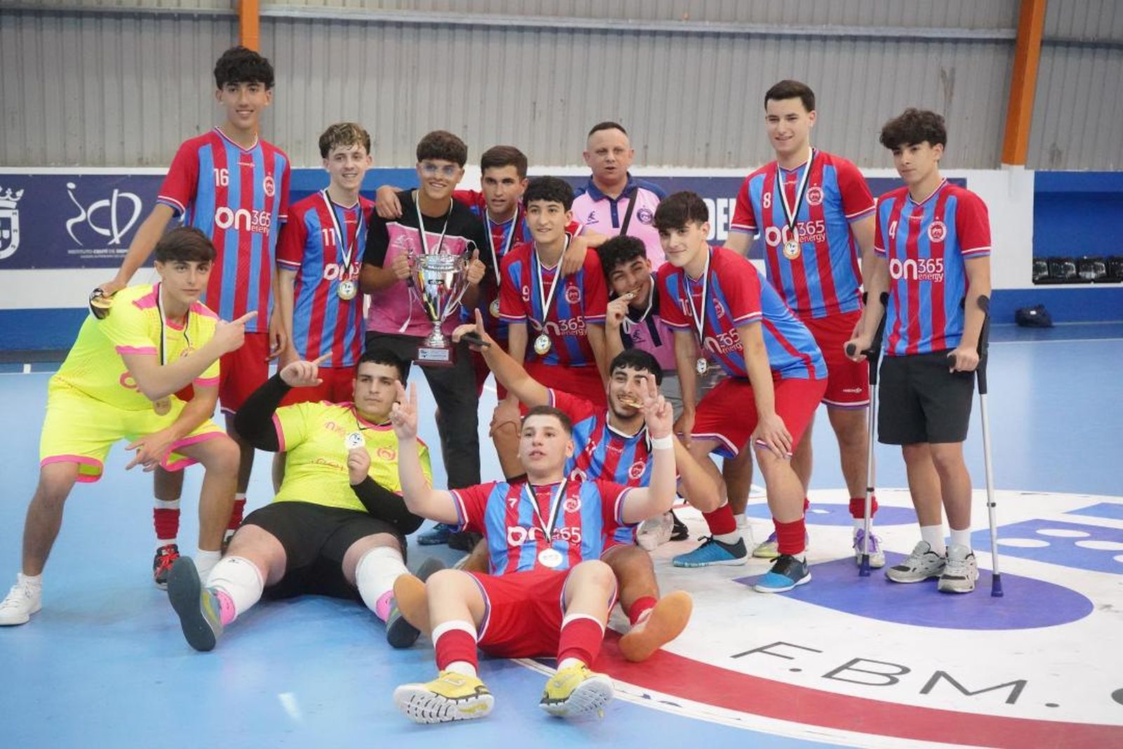 Celebración del campeón Puerto Atlético