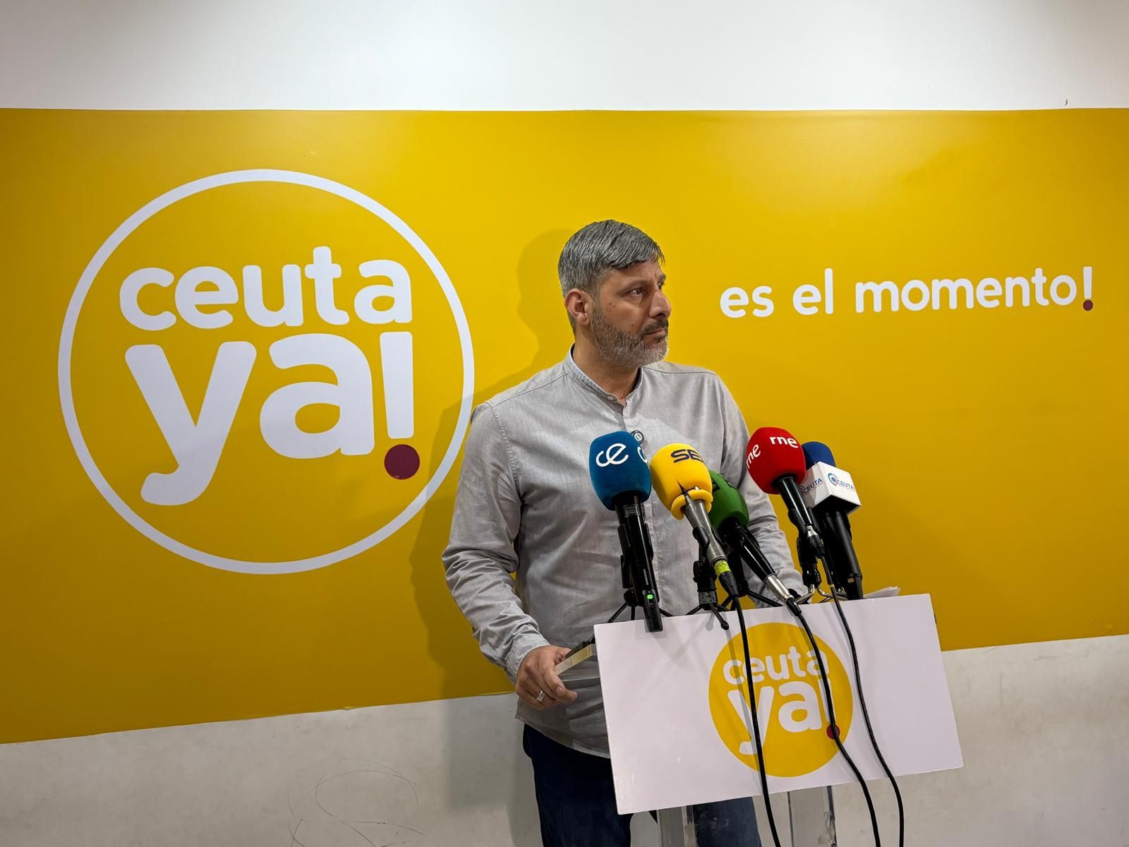 Mohamed Mustafa durante la rueda de prensa de este lunes