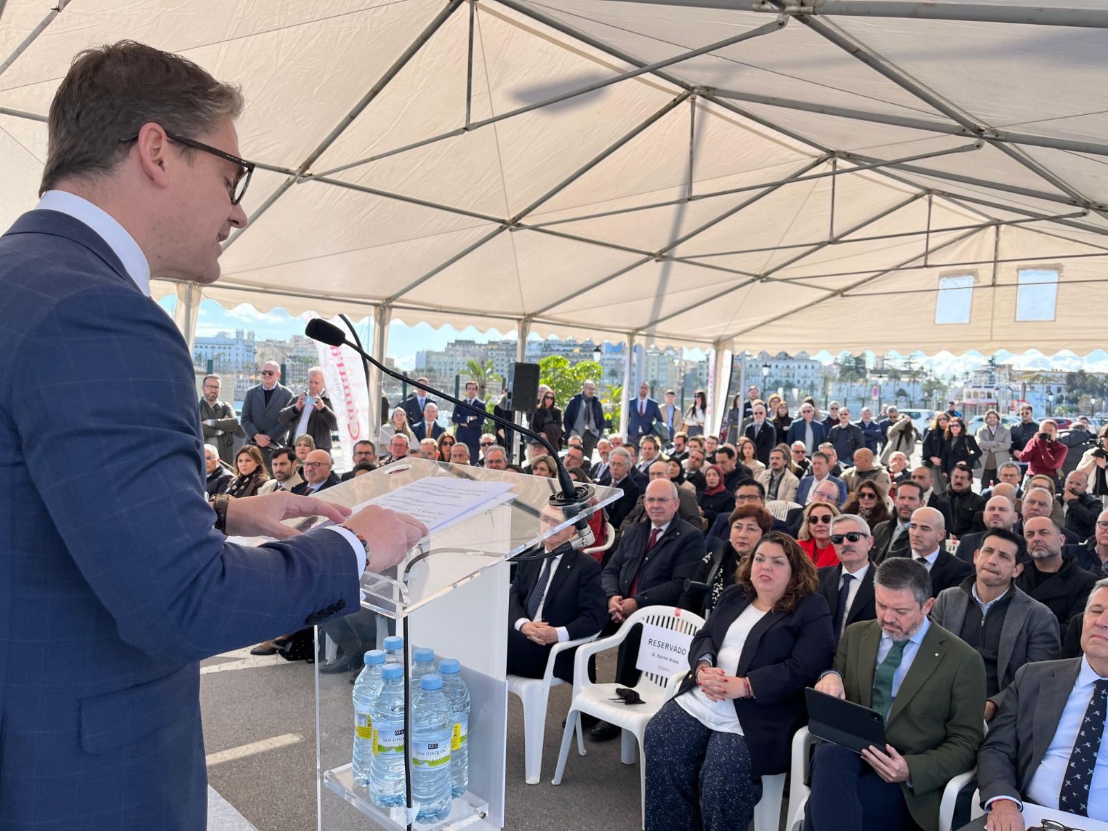 Primera piedra de la incubadora de alta tecnología Odissea