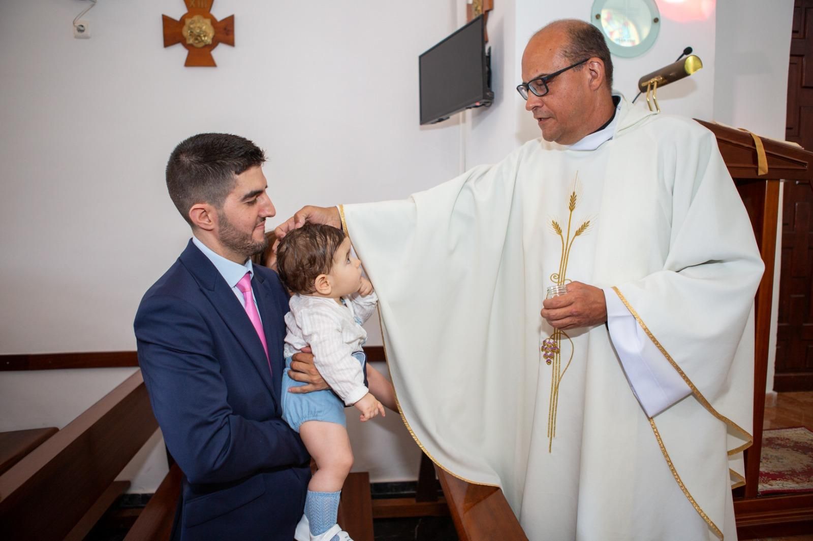 Bautizo de Julen y Gael en la Iglesia de Nuestra  Señora del  Valle
