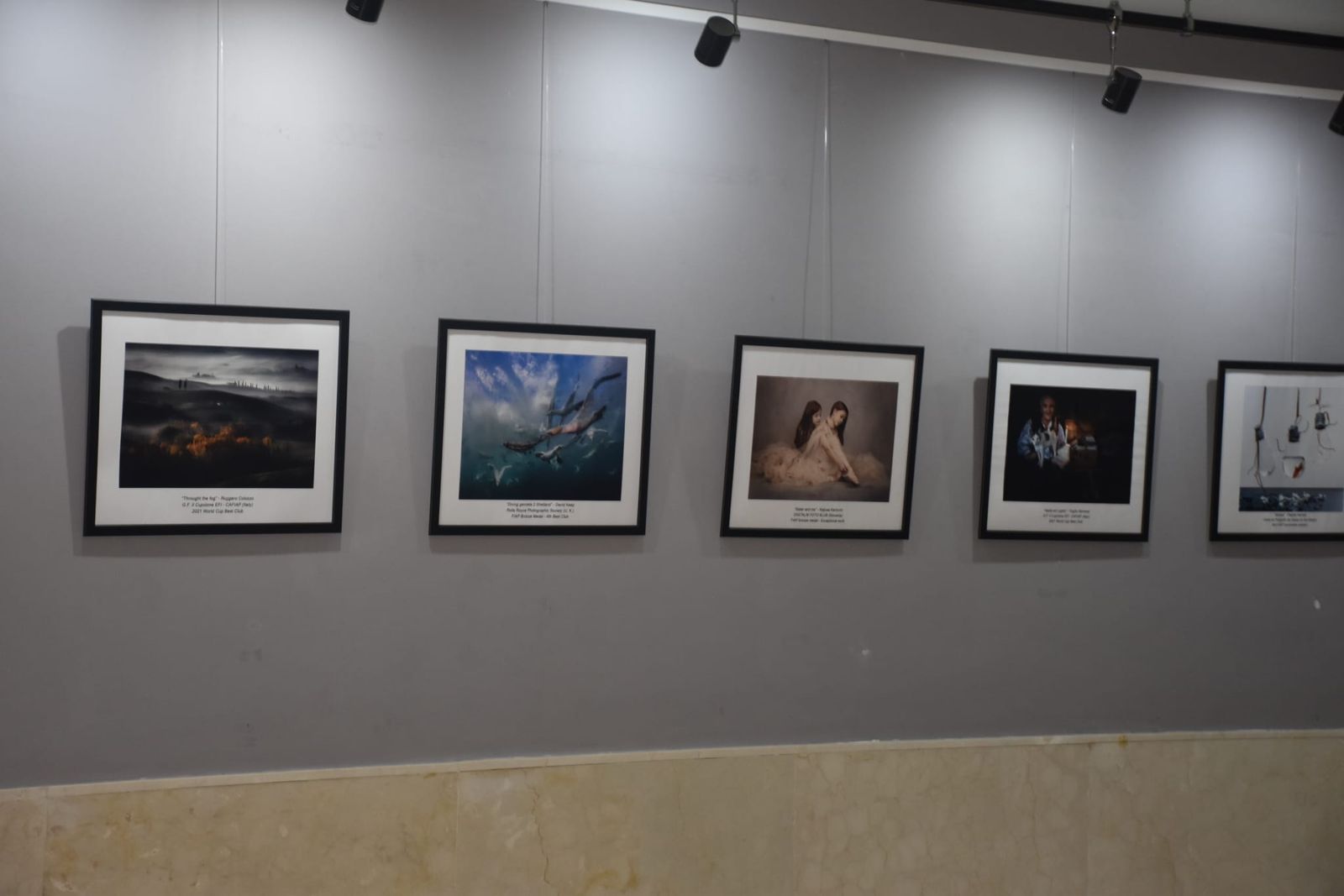 Inaugurada la exposición de La Copa del Mundo de Clubes FIAP en el Revellín