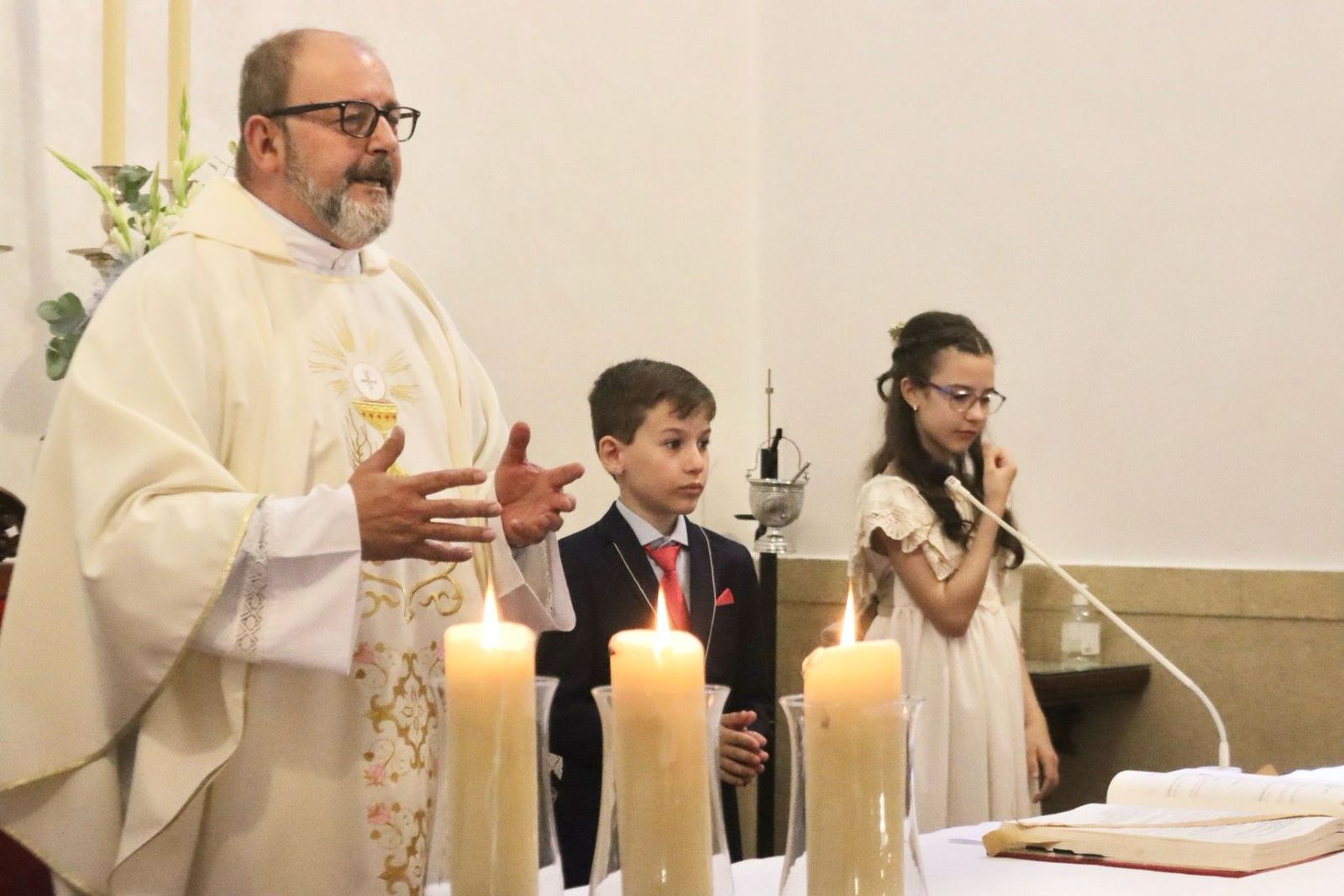 Comuniones en la Iglesia de San Juan de Dios