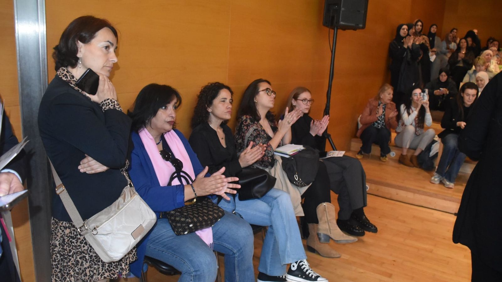El II Foro Mujer y Empleo en Ceuta aborda formación, brecha laboral y medidas para mejorar la empleabilidad femenina.