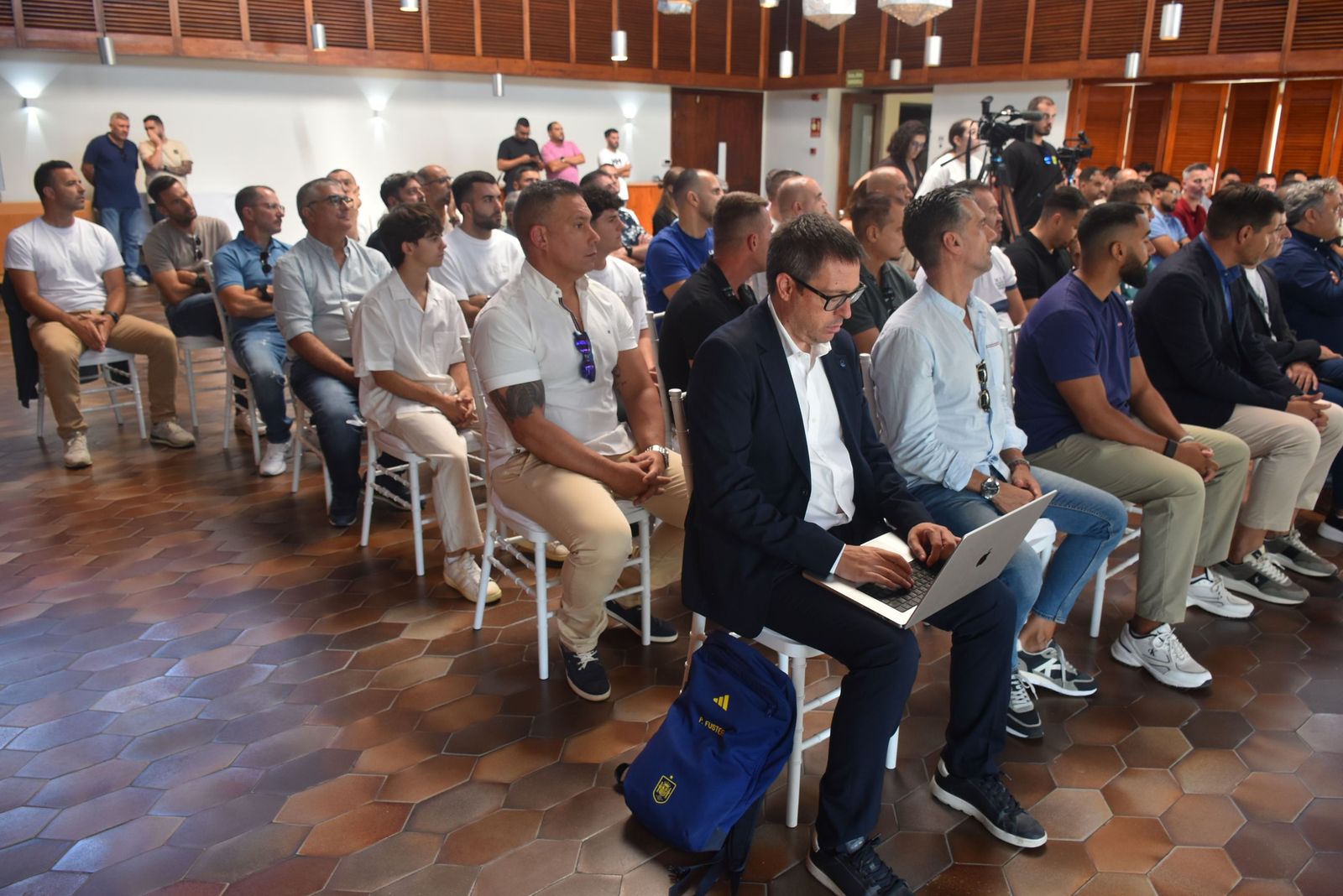Emoción, homenajes y premios por el Día del Entrenador