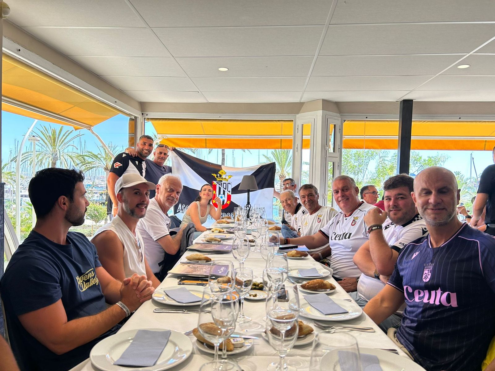 Gran  ambiente caballa antes de iniciar el encuentro ante el RCD Mallorca en el estadio Son Moix