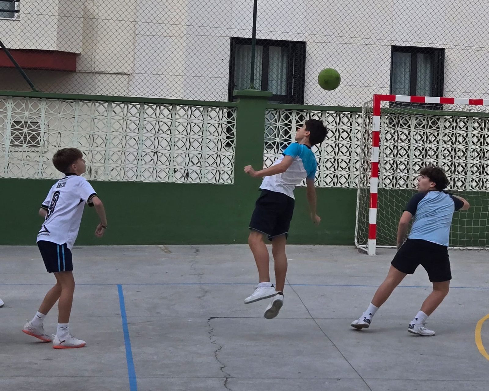 Jornada festiva en el Colegio La Inmaculada con motivo de la víspera del Día de todos los Santos Jornada festiva en el Colegio La Inmaculada con motivo de la víspera del Día de todos los Santos