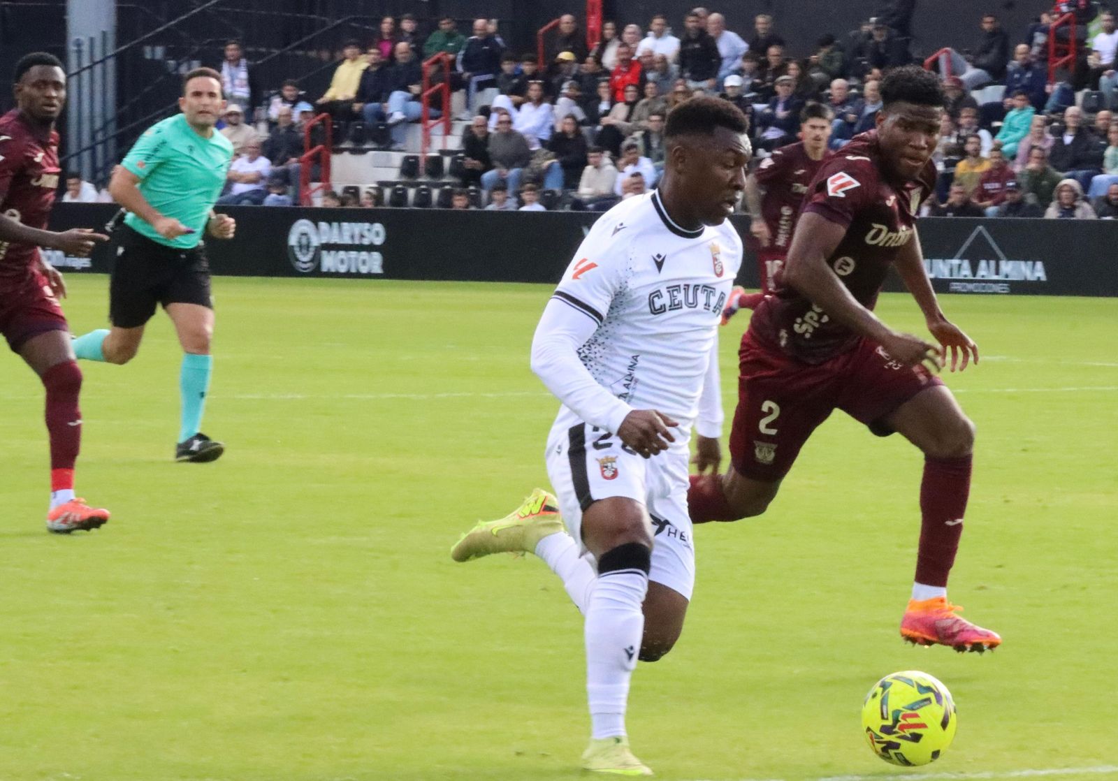 FOTOGALERÍA | El intenso encuentro entre la AD Ceuta y el Leganés en el Alfonso Murube