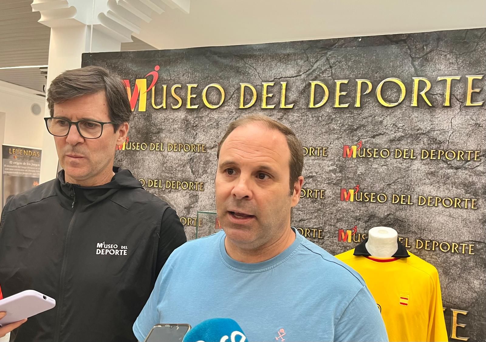 Todo preparado para la apertura de la exposición deportiva femenina ‘Leyendas’