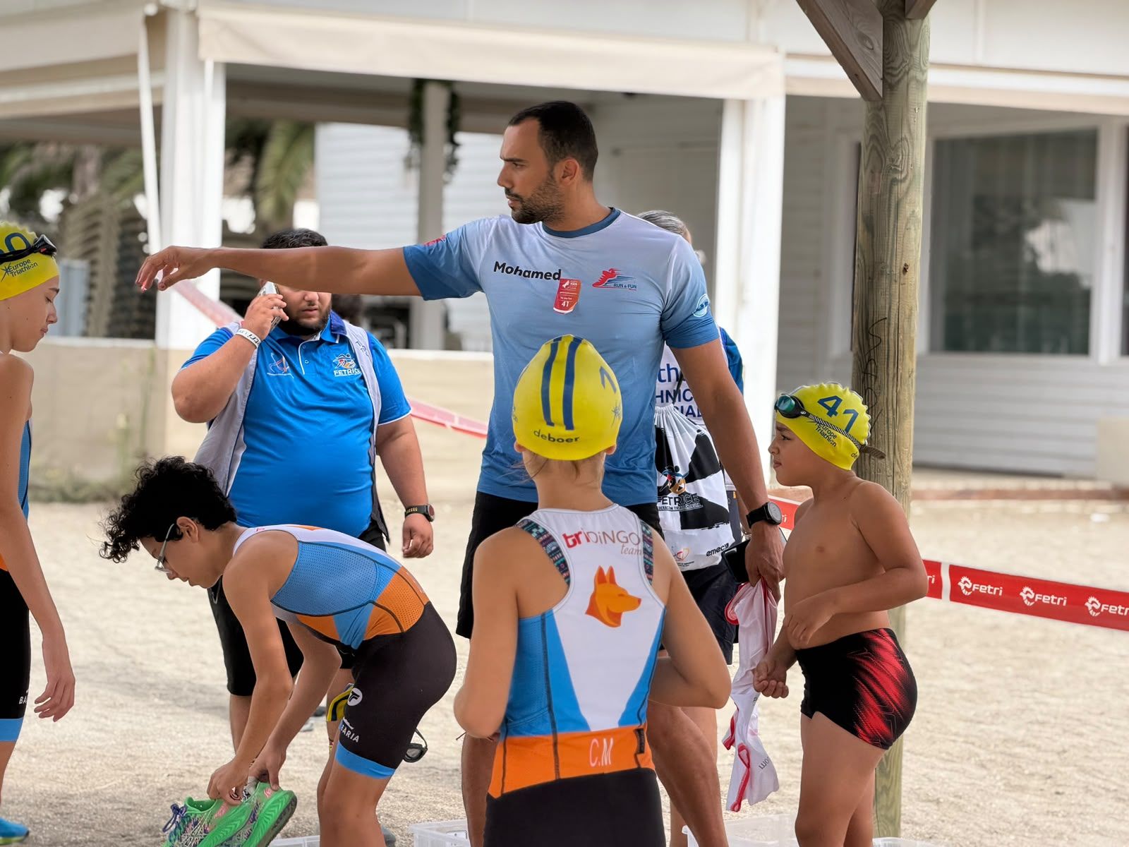 Los aficionados al triatlón en Ceuta se reúnen para participar en el Acuatlón Popular 'Juan Mur' y en la Phoenix Kids Triathlon