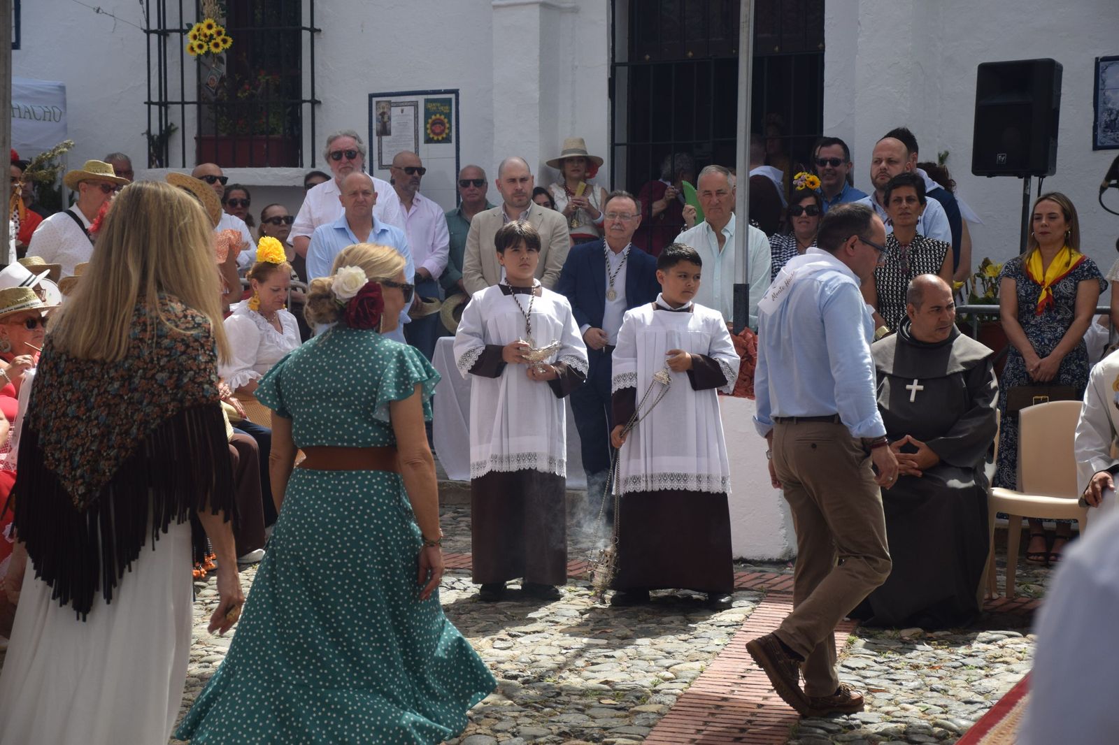 Tradición, fe y calor: Ceuta se vuelca con San Antonio