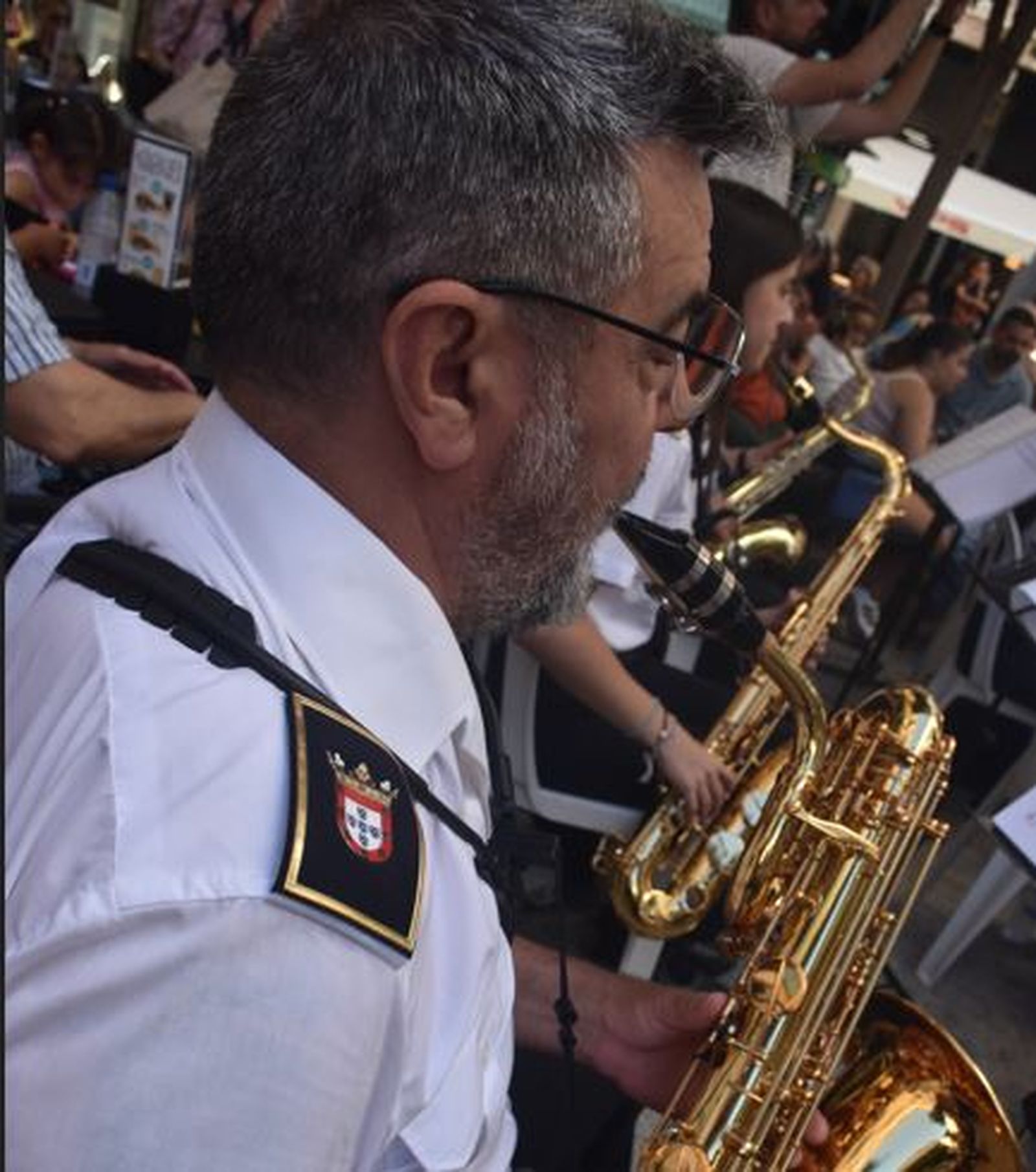 De los estadios a la plaza del pueblo: cuando la música se hace eterna