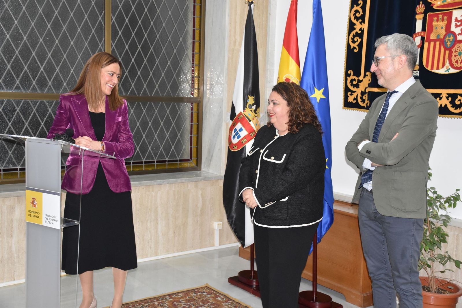 Protección Civil rreconoce el éxito de la OPE con la entrega de sus Medallas