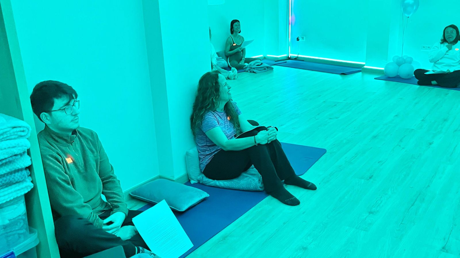 Jornadas de Bienestar y Crecimiento Personal organizadas por ACMUMA en el Centro Global 2