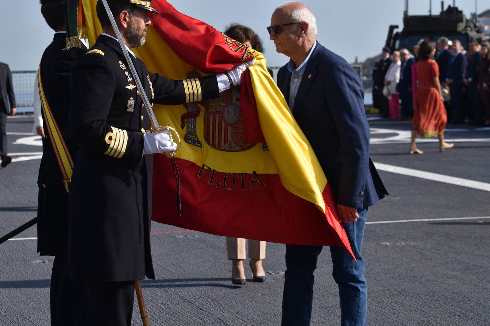 Emotiva jura de bandera a bordo del 'Castilla'