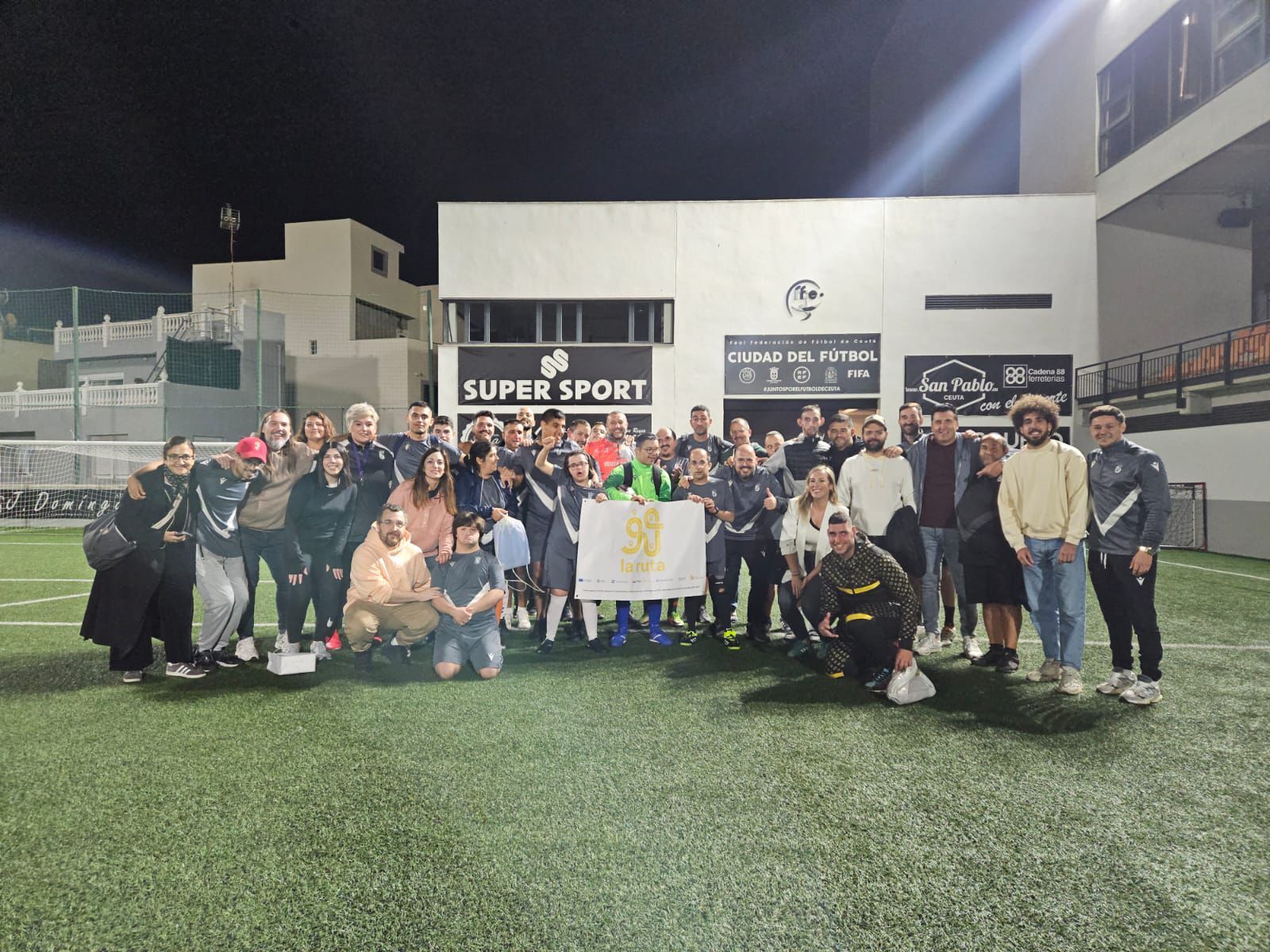 Charla al equipo Genuine