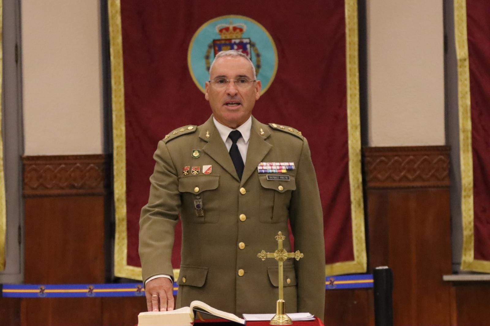 El nuevo Delegado de Defensa de Ceuta, Francisco de Asís Vázquez, jura su cargo