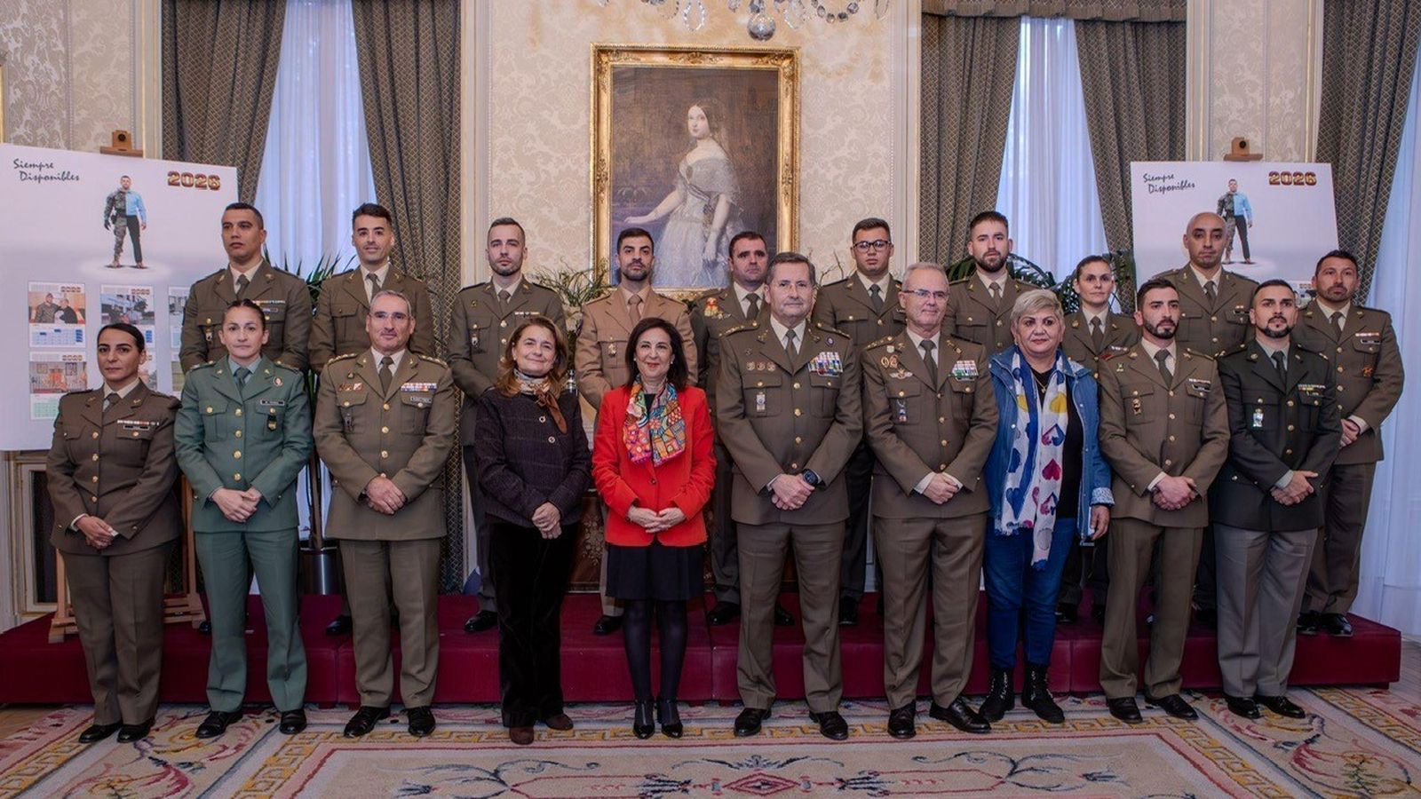 Acto del Ejército de Tierra, con la presencia de la ministra de Defensa y del Jefe de Estado Mayor del Ejército de Tierra