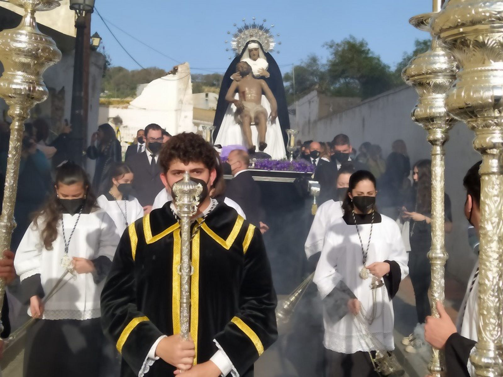 'El Valle' al inicio de su salida procesional / REDUAN