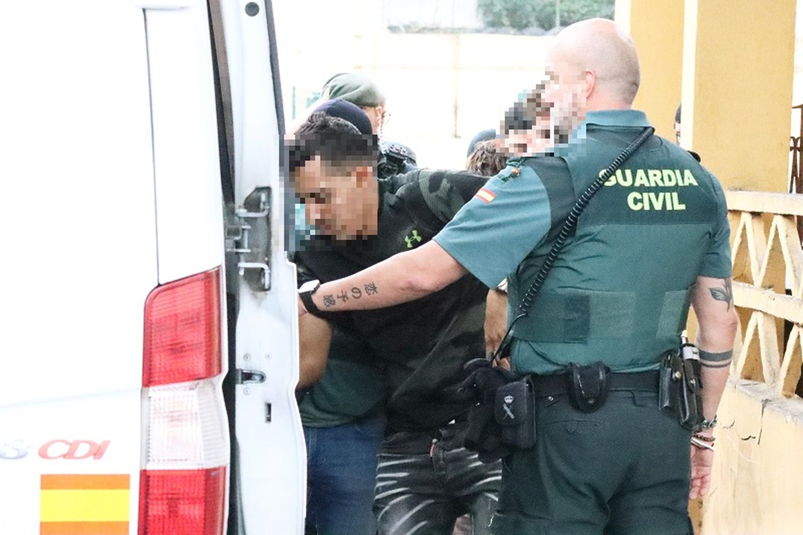 FOTOGALERÍA | Agentes de la Guardia Civil actúan contra el tráfico de migrantes en varios puntos de Ceuta