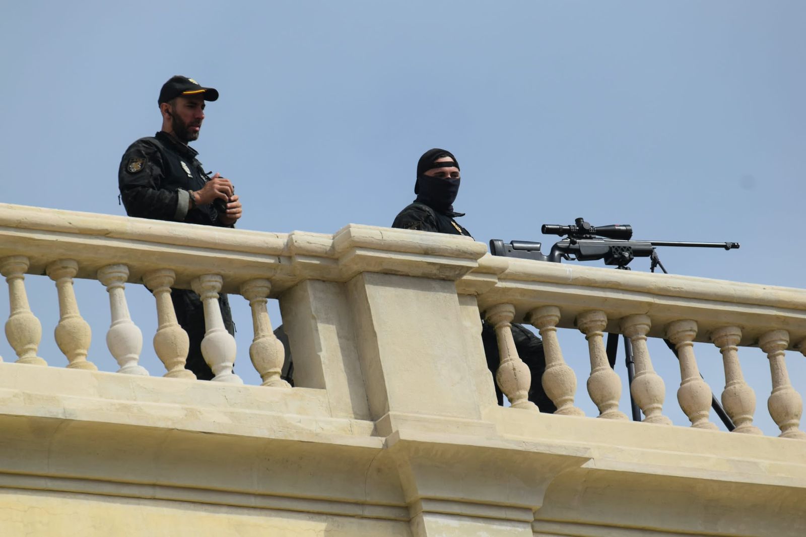 El gran despliegue de 1.800 efectivos que protege a los Reyes en Ceuta