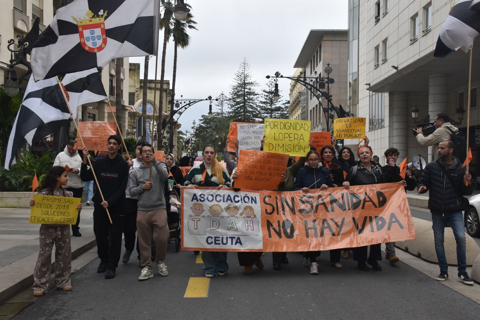Manifestación por una sanidad de calidad organizada por la Asociación TDAH celebrada este miércoles