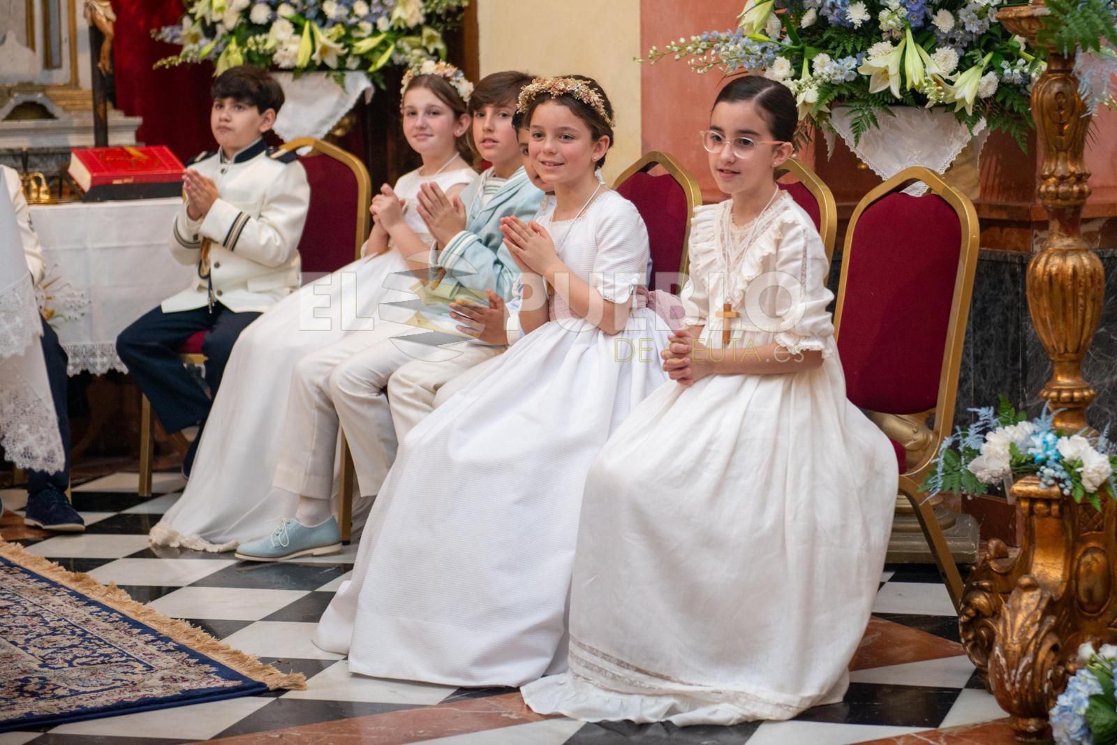 Comuniones en la Iglesia de Nuestra Señora de los Remedios