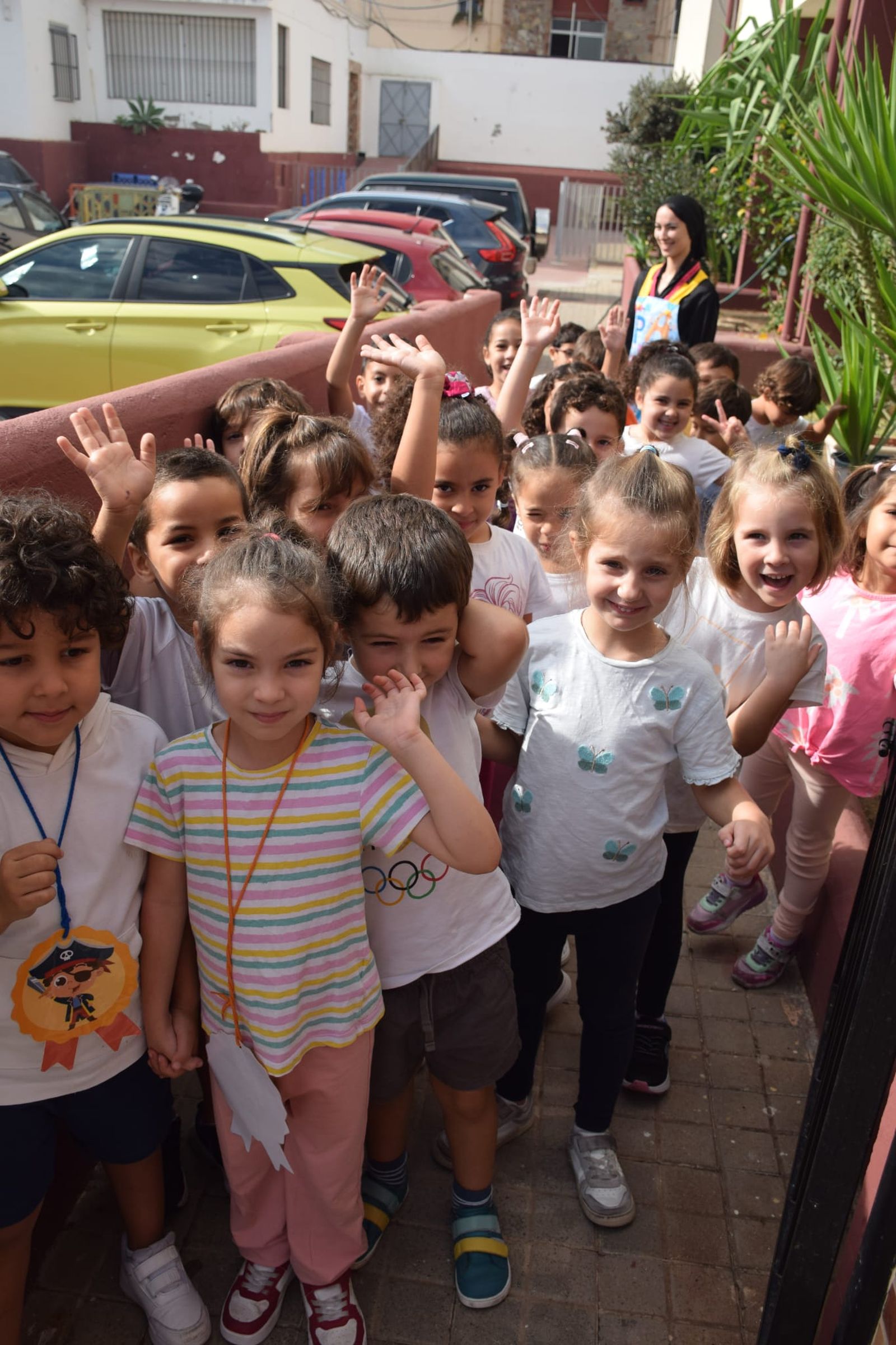 FOTOGALERÍA | El Castañero visita el CEIP Mare Nostrum por 'La Mochila' FOTOGALERÍA | El Castañero visita el CEIP Mare Nostrum por 'La Mochila'
