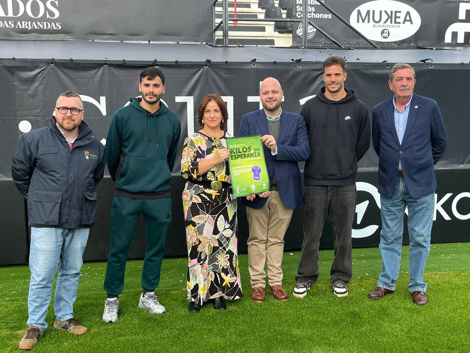 La Fundación AD Ceuta, Pollinica y África se únen para recoger alimentos para los más necesitados