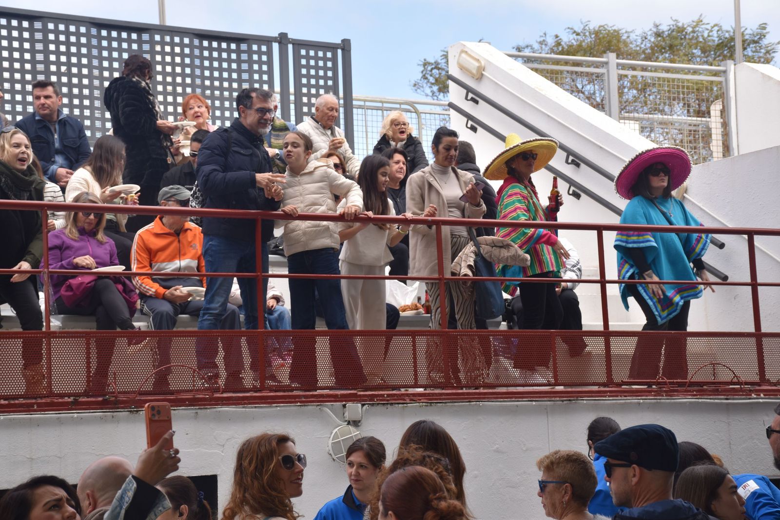 El Carnaval 2026 dice adios con la quema de la caballa