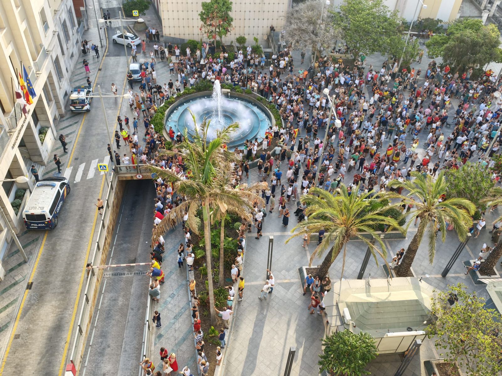 El jueves migratorio desde la lente de Nicol's