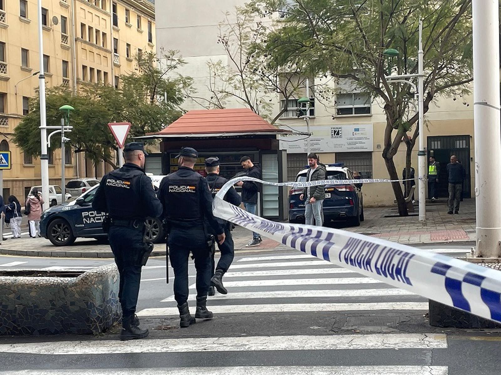 FOTO REDUAN FOTO REDUAN