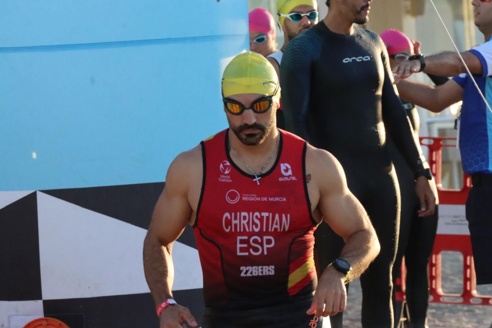 Se inicia el campeonato autonómico de triatlón 'Ciudad de Ceuta'