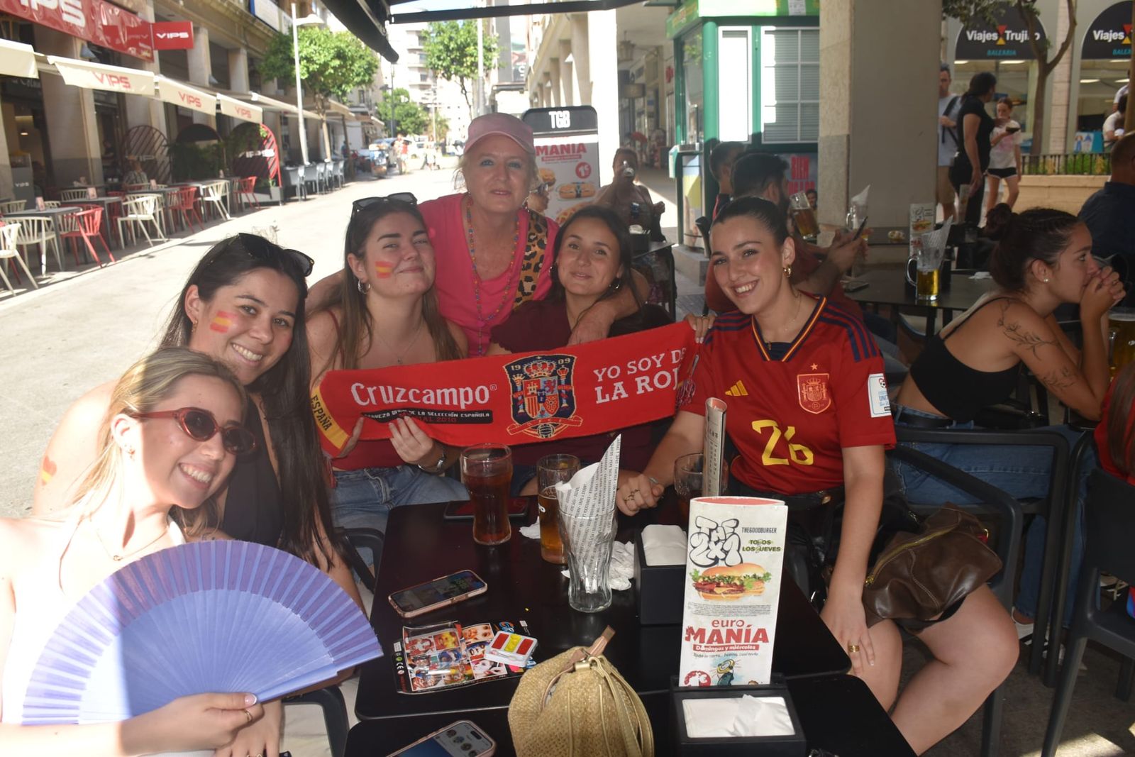 Ceuta vivió con intensidad el estreno de La Roja en el Mundial 2026