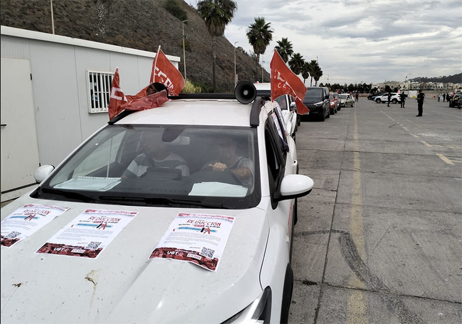 La caravana, a su salida de la explanada de El Chorrillo/FOTO EL PUEBLO