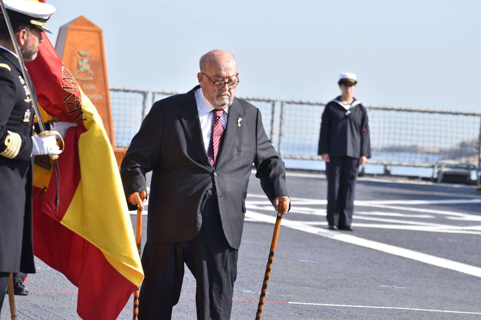 Emotiva jura de bandera a bordo del 'Castilla'