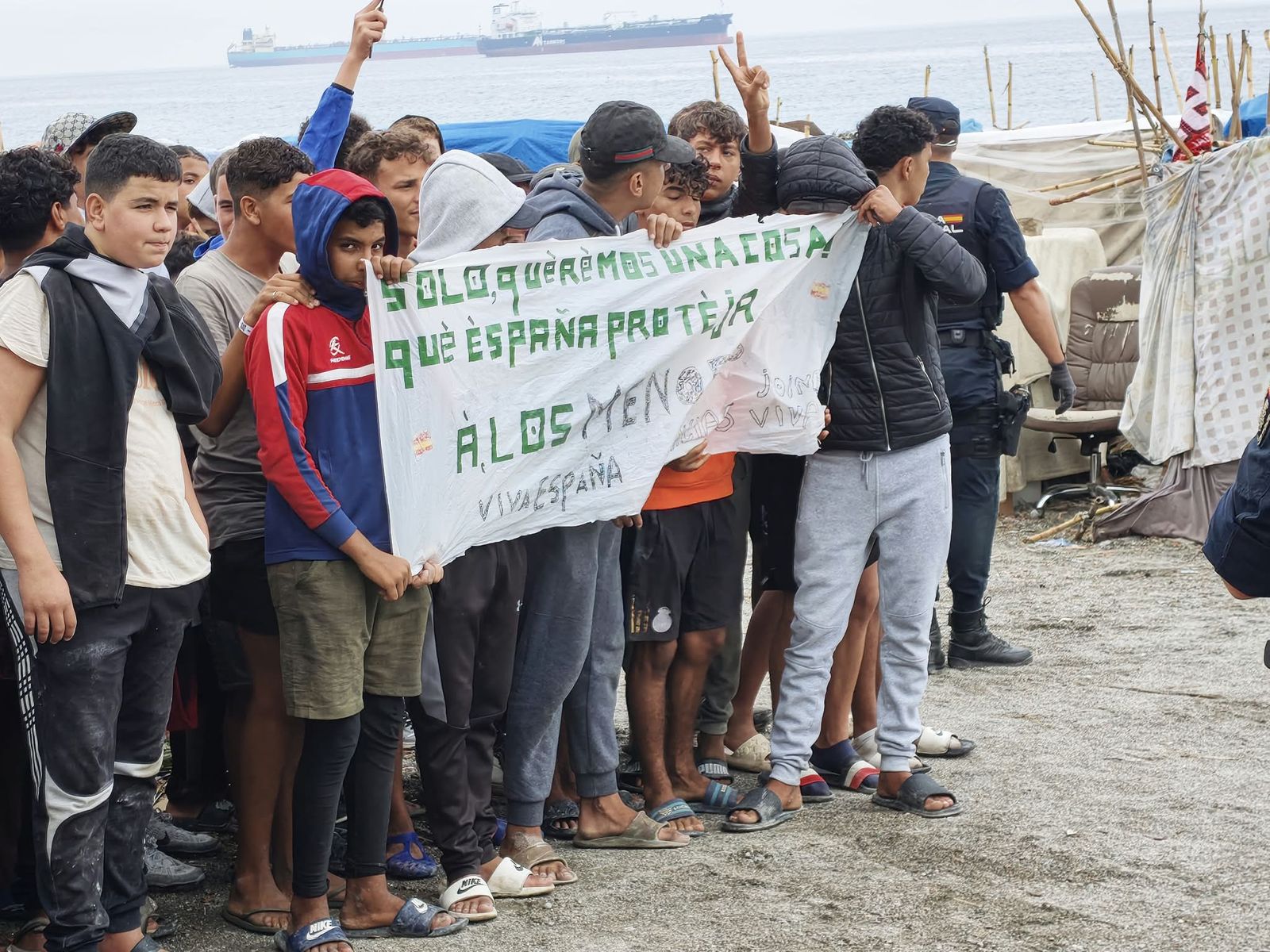Menores migrantes alzan la voz en el Trampolín y reclaman protección