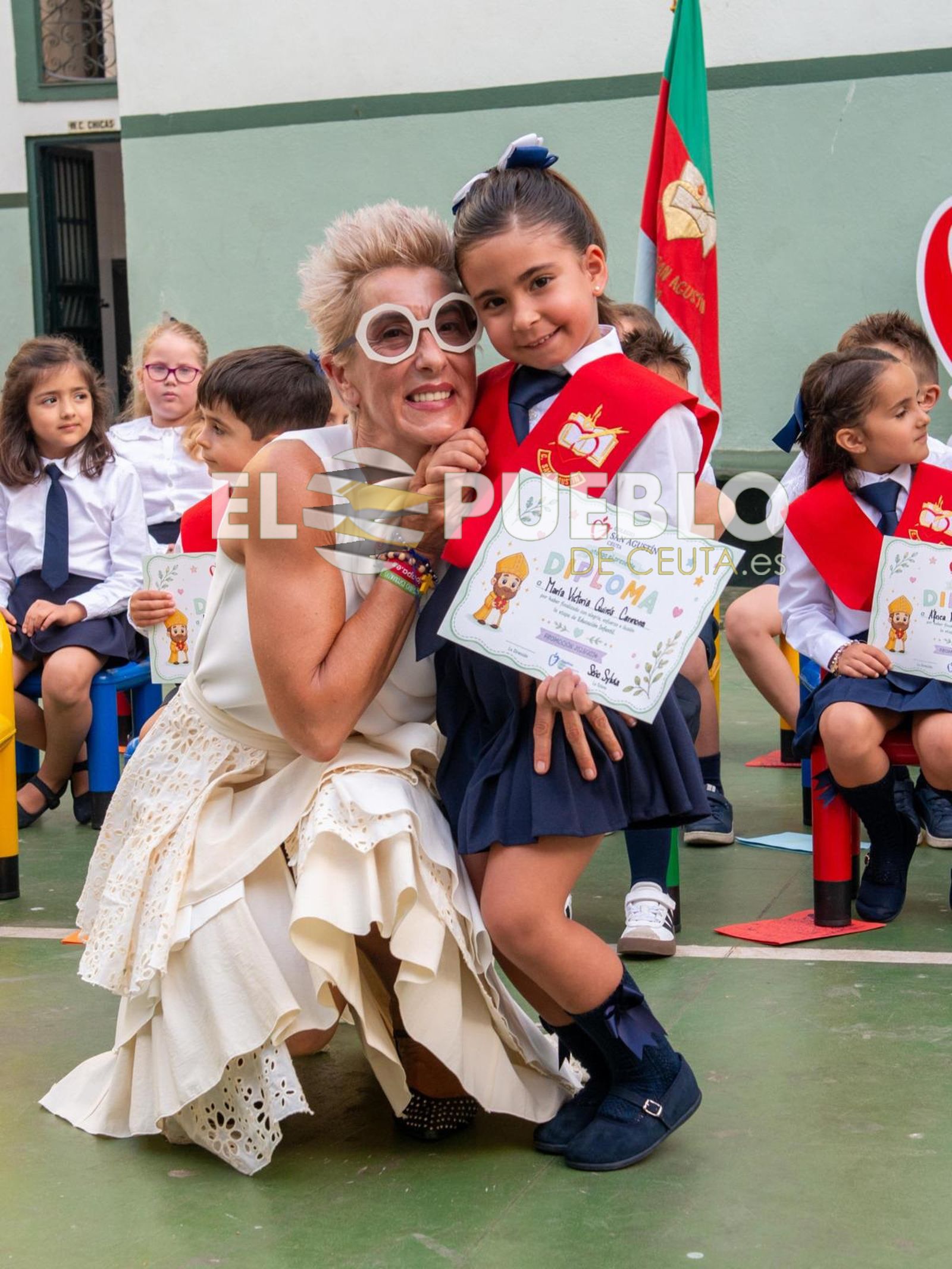 Lágrimas, sonrisas y sueños en la graduación de Infantil del San Agustín
