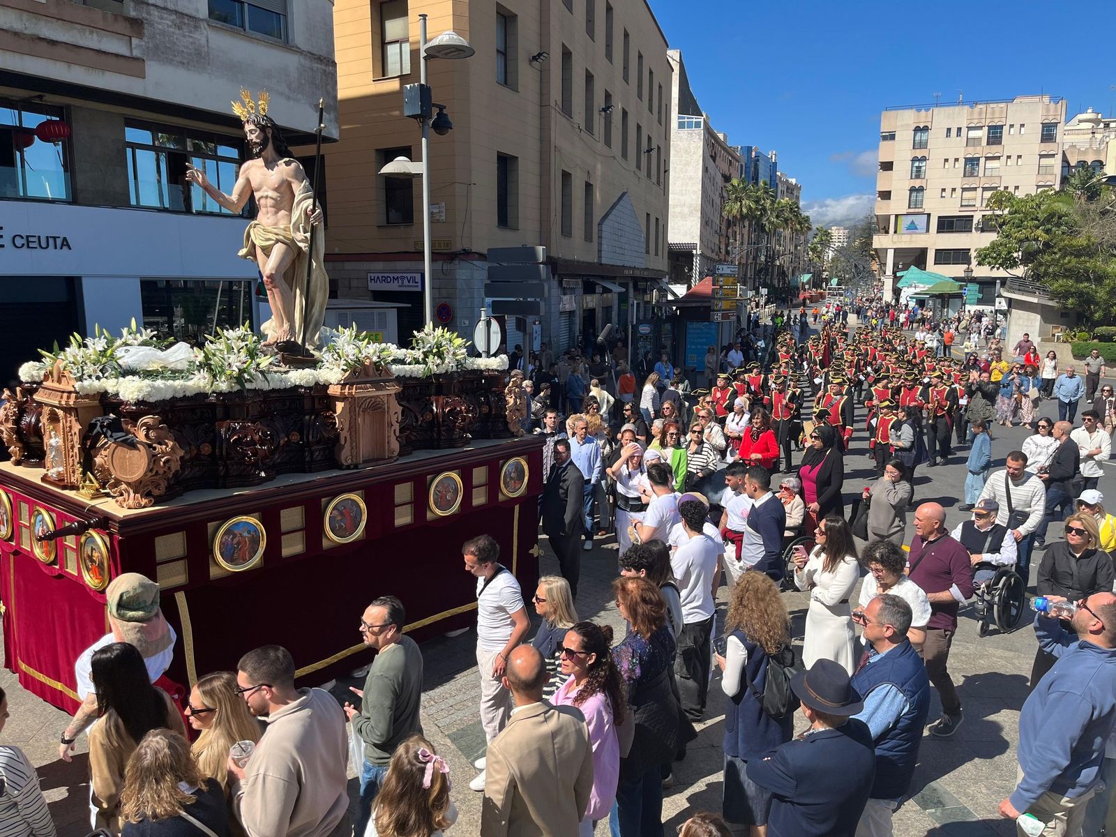 El Resucitado pone un brillante cierre a la Semana Santa de 2026