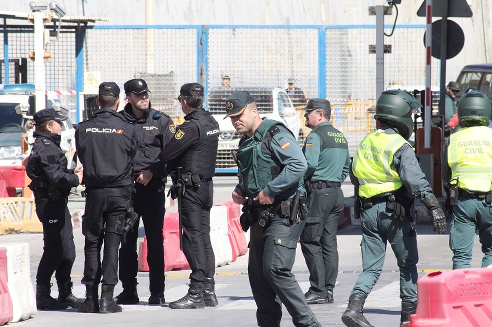 6352_3210_1207_guardia-civil-policia-nacional