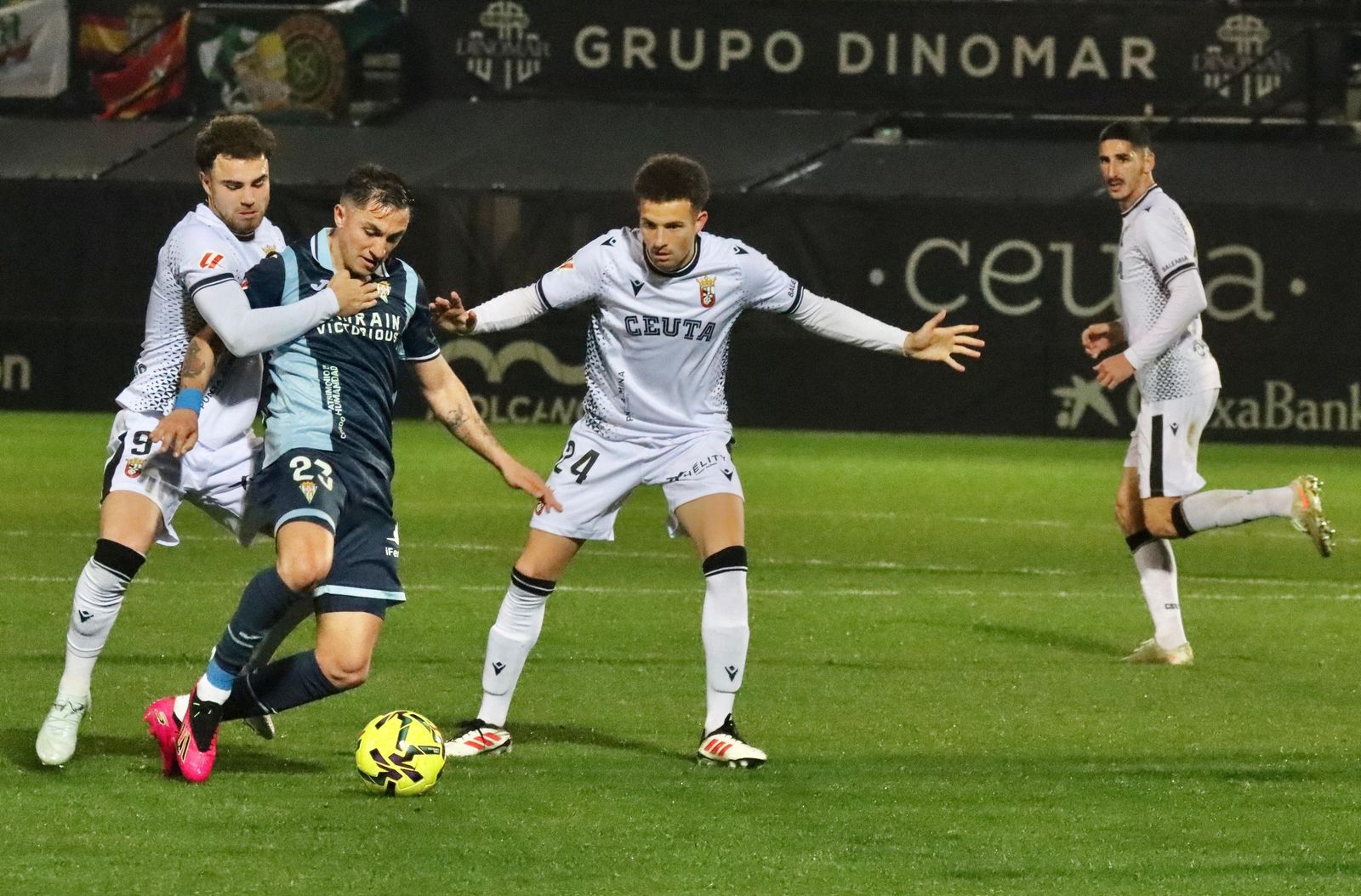 Las mejores imágenes del AD Ceuta – Córdoba CF en el Alfonso Murube