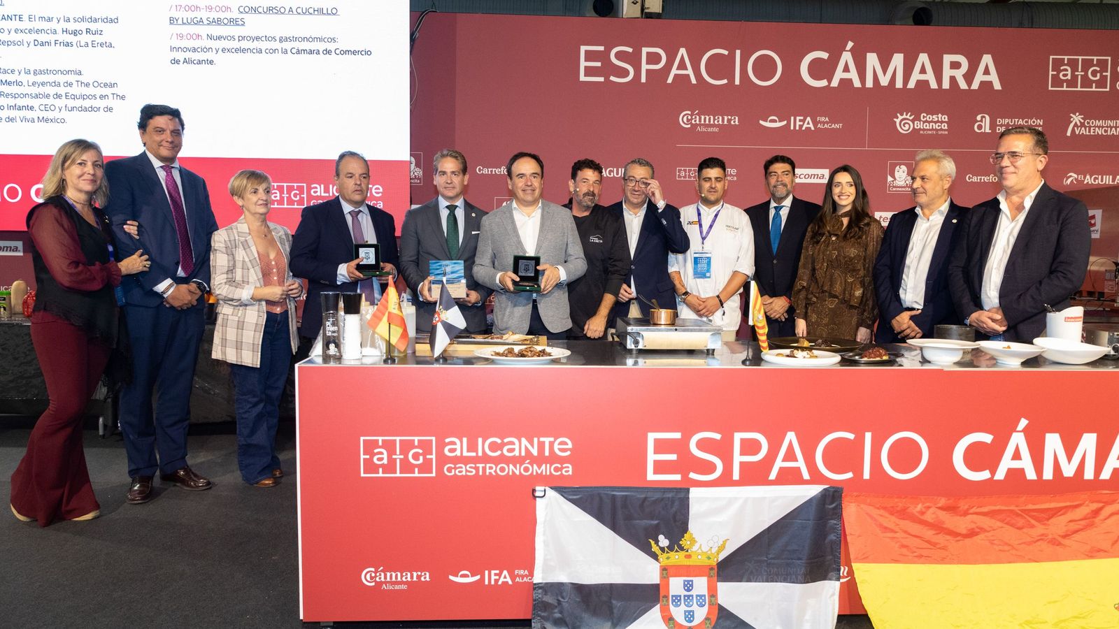 Foto de familia del encuentro
