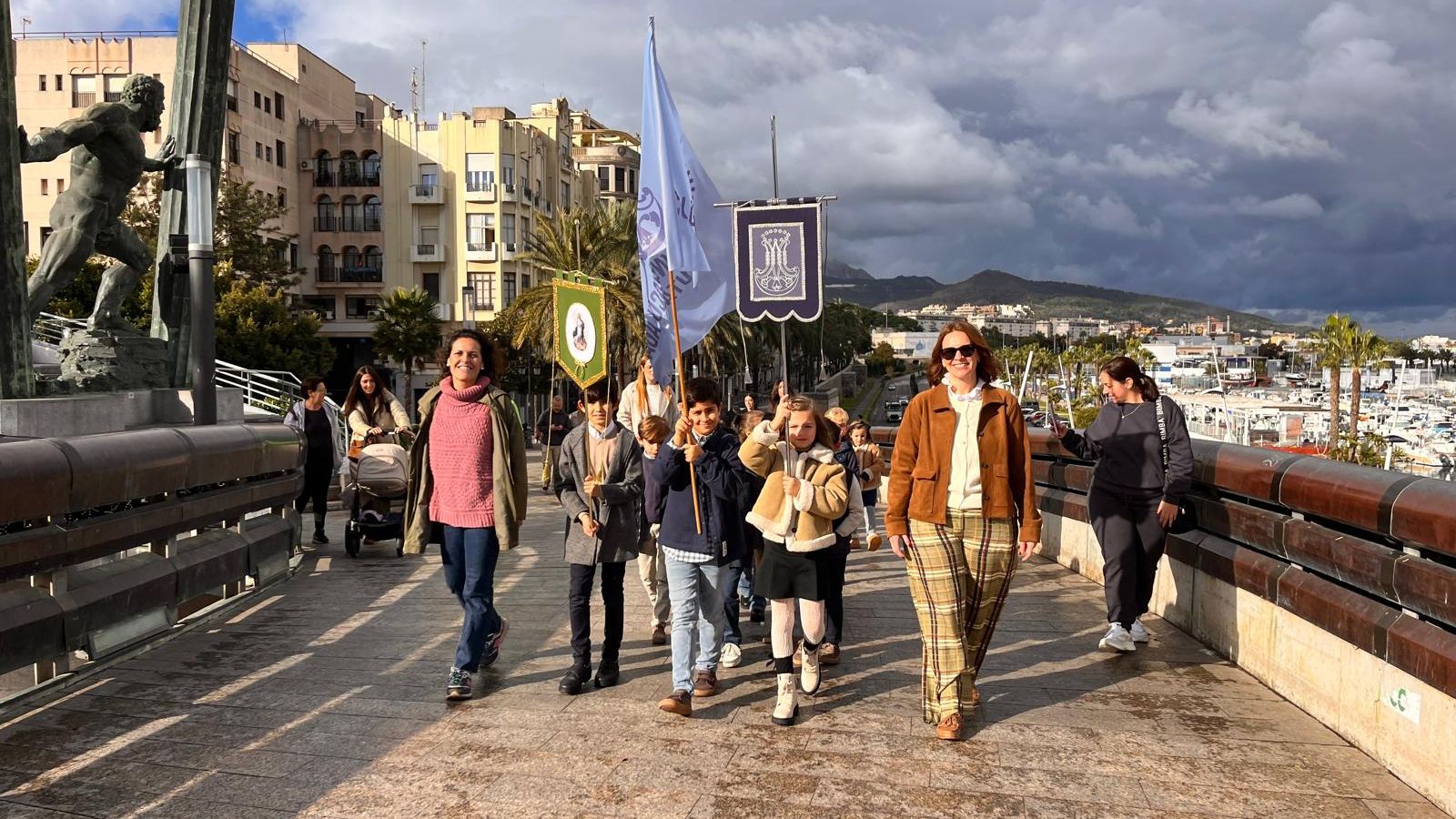 Profesores y alumnos de La Inmaculada por Constitución