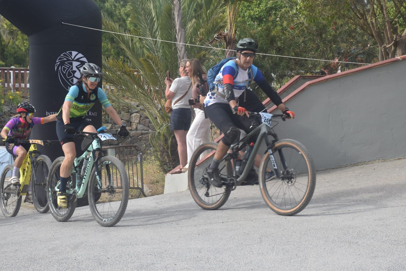 Participantes en la Intercontinental Race