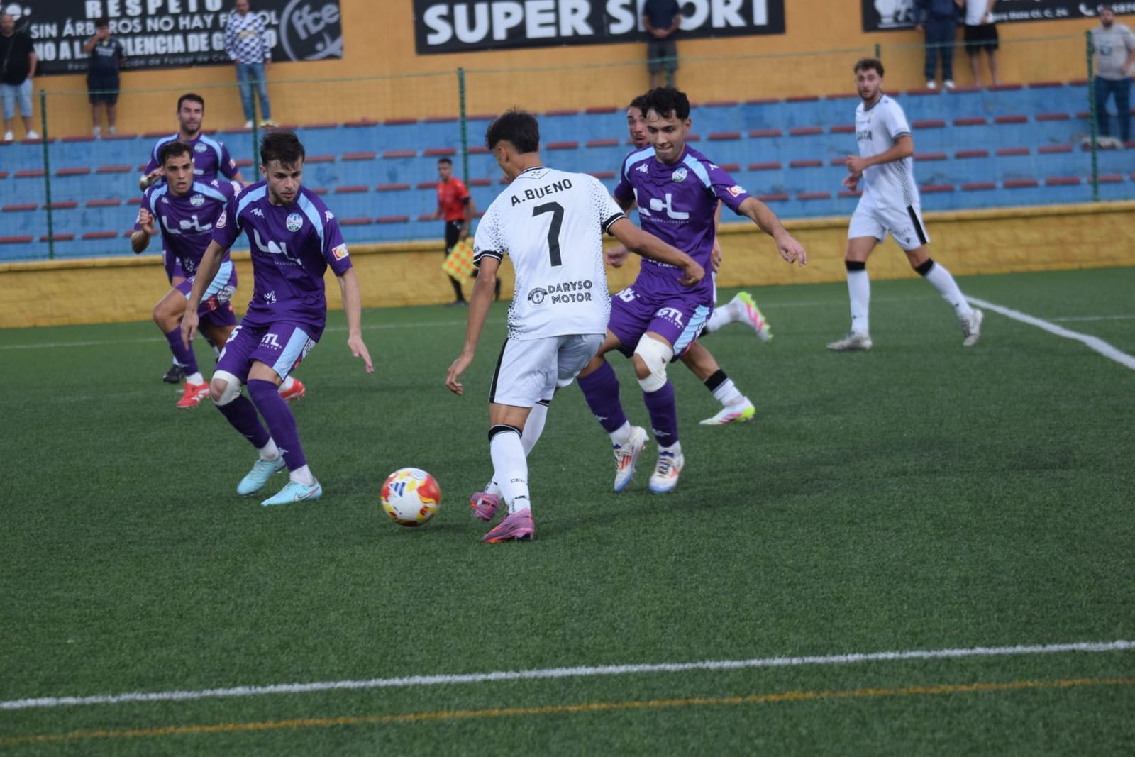 (1-1) La AD Ceuta B le perdona la vida al Ciudad de Lucena
