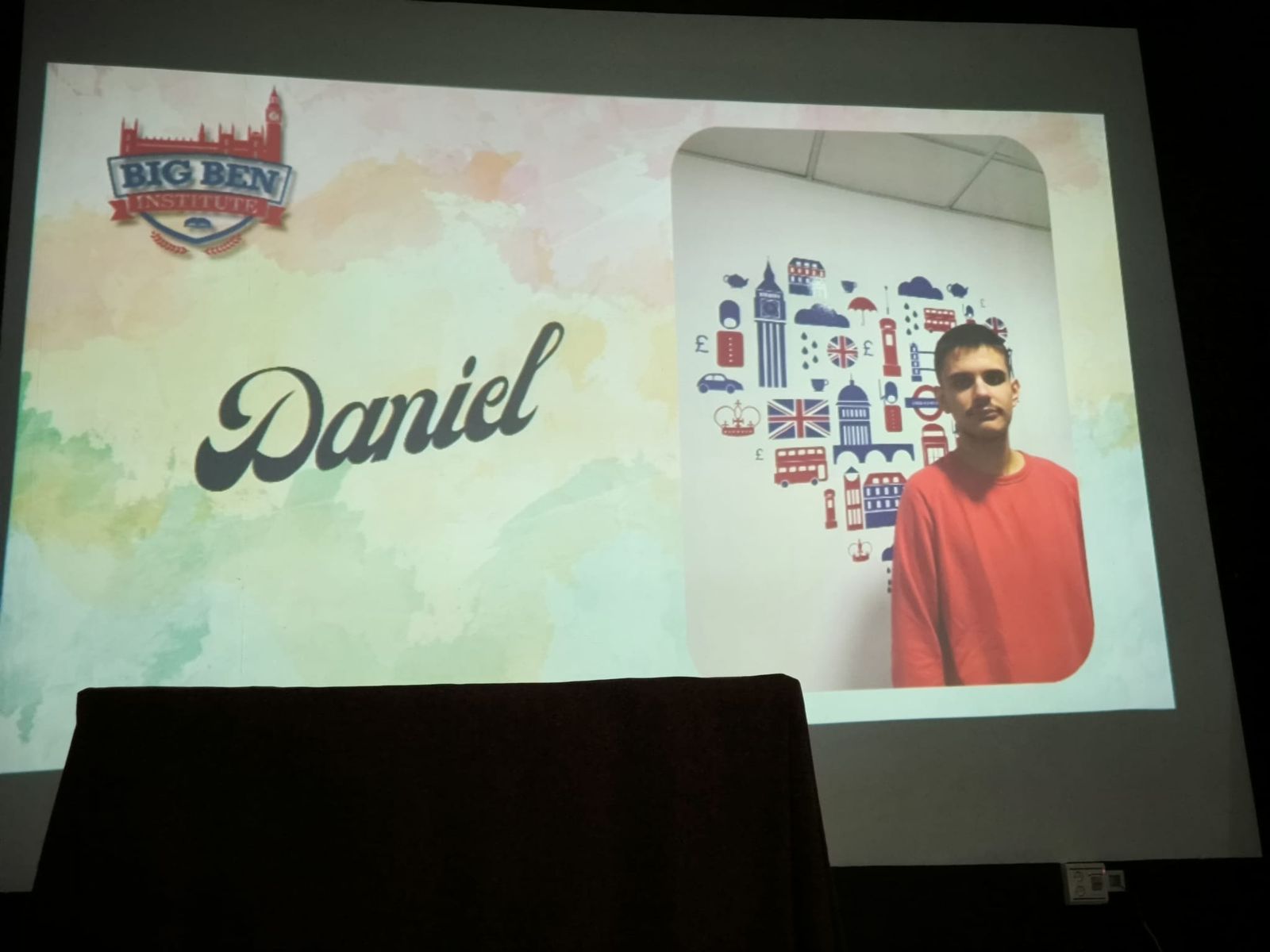 Las academias Art Factory y Big Ben entregan los certificados de inglés a su alumnado