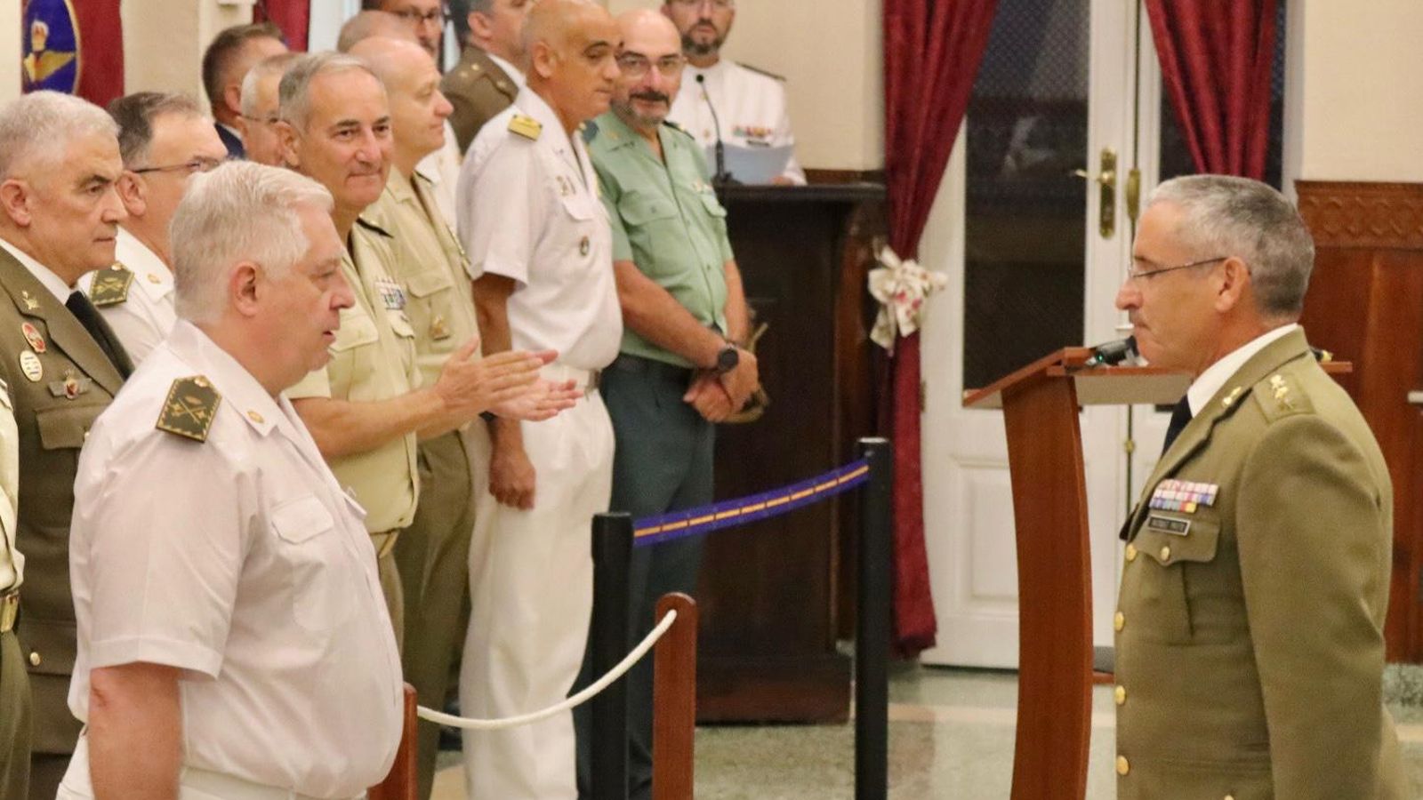 Ceremonia de toma de posesión del nuevo Delegado de Defensa de Ceuta, Francisco de Asís Vázquez